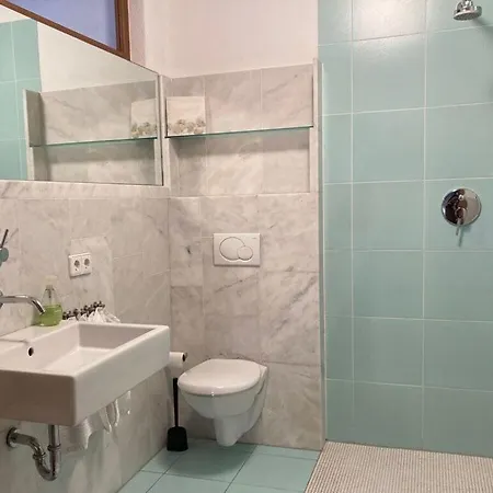 Apartament Lindenblatt ' Right