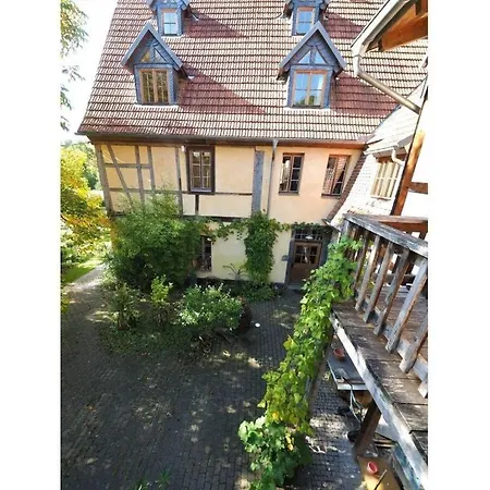 Lindenblatt ' Right *